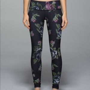 Lululemon Wunder Under Garden Party